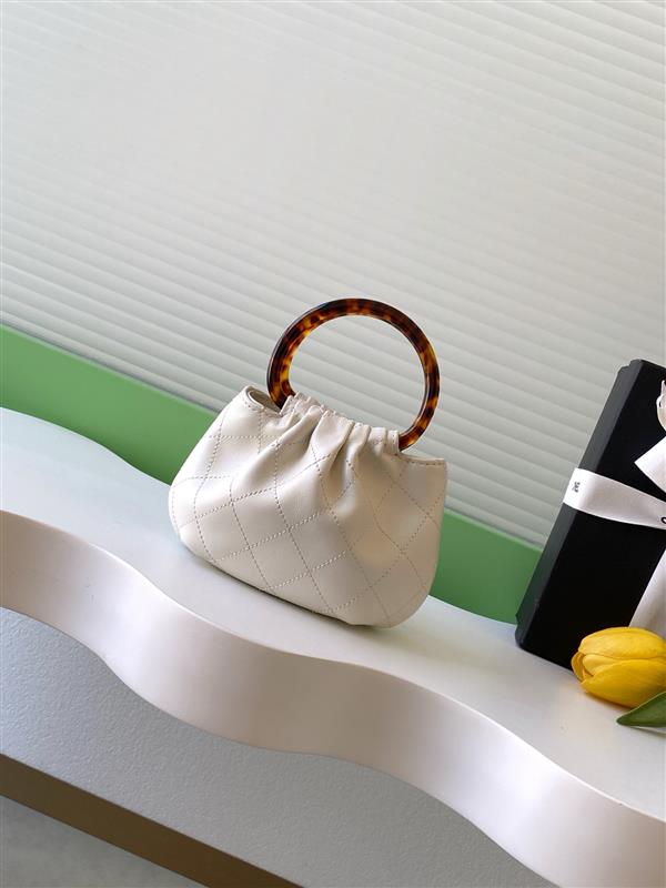 2026131222333184 670